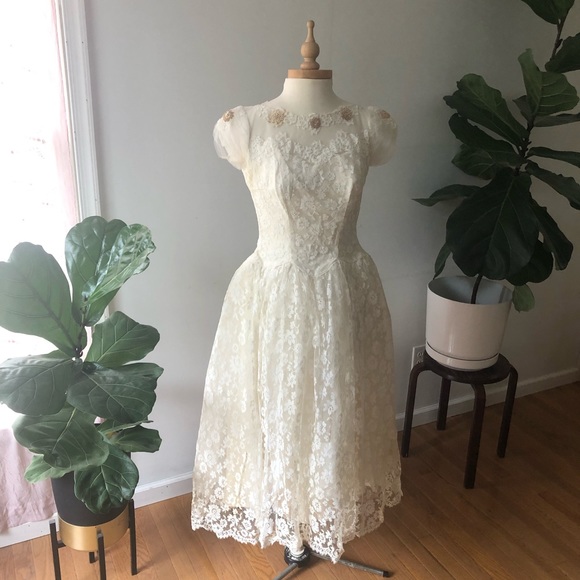 Vintage Dresses & Skirts - 1940’s True Vintage handmade lace wedding dress